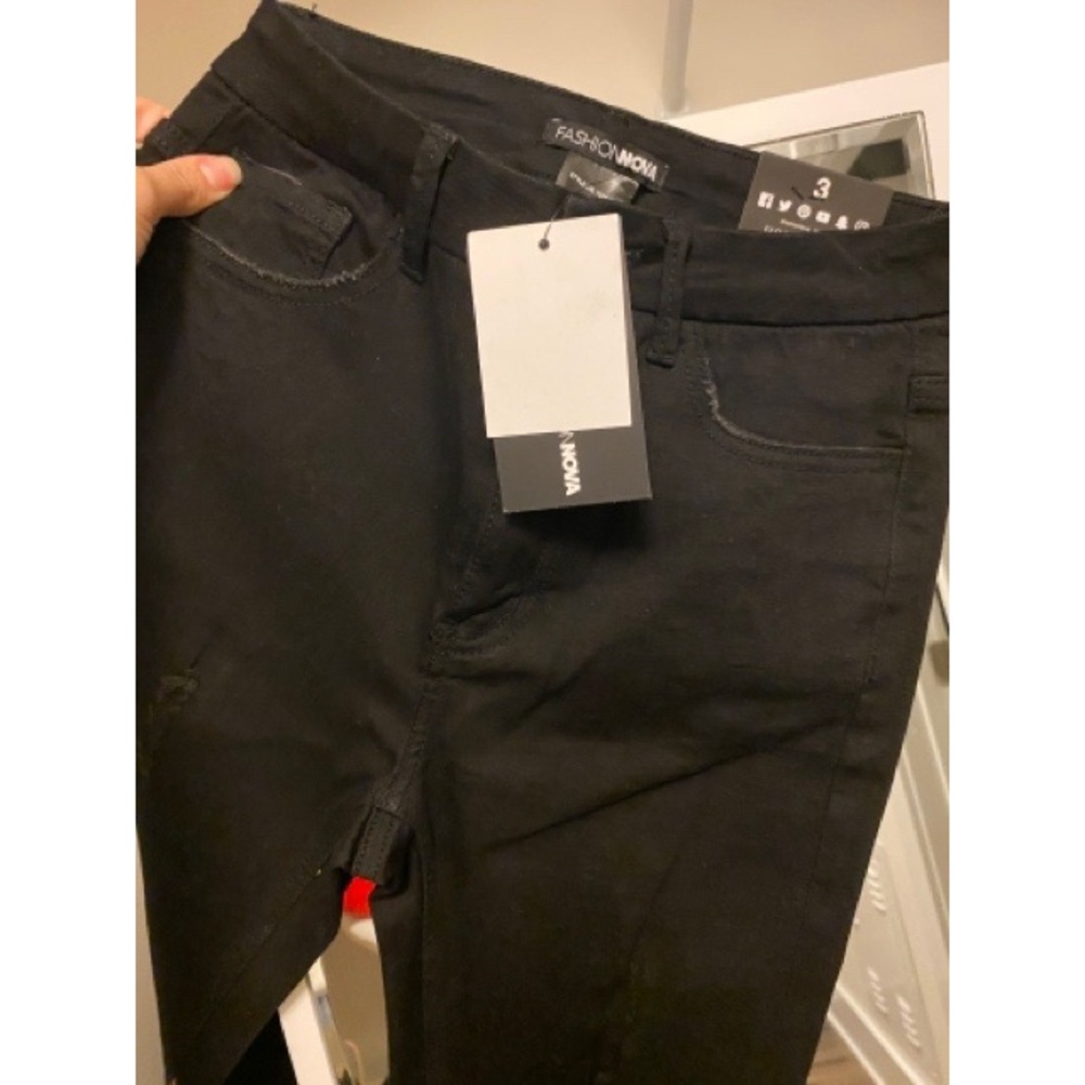 Women black jeans